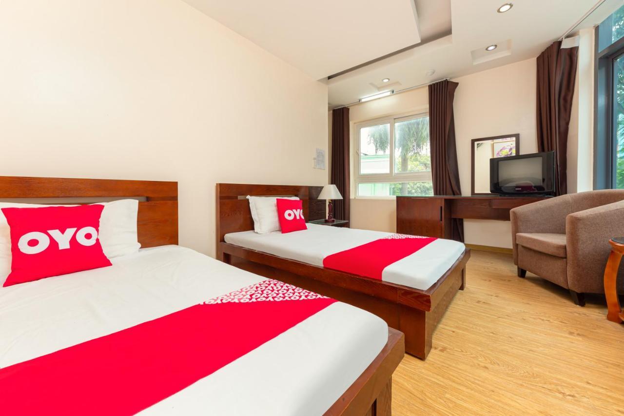 OYO 1133 Ngan Son Hotel Hanoi Bagian luar foto